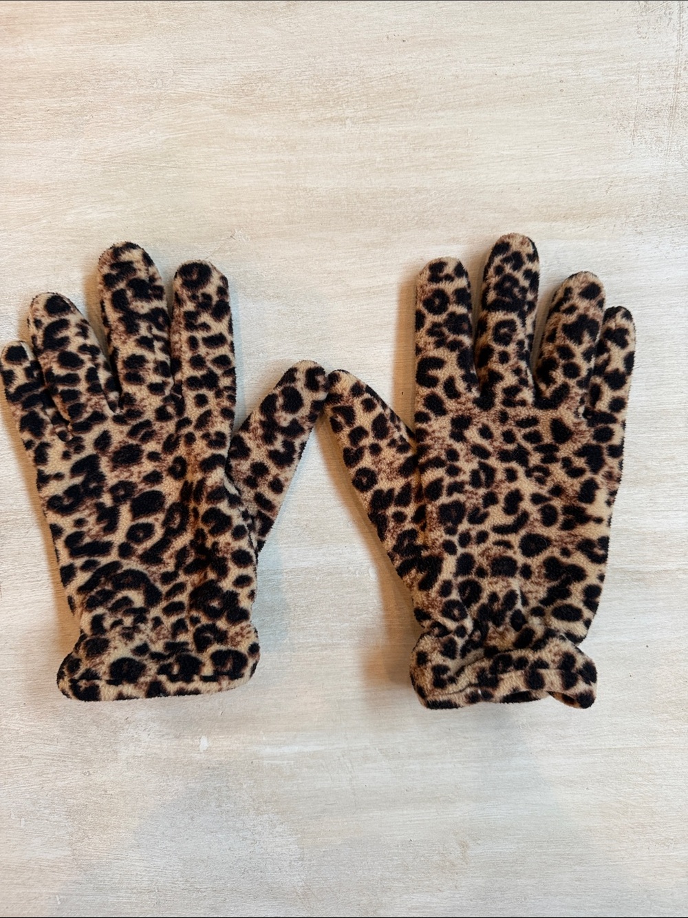 3M Thinsulate Leopard Print Fleece Gloves - Tan & Black